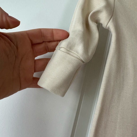 Colored Organics Natural Infant Gown Embroidered ‘Rosie’ (Size Newborn) - Picture 4 of 7